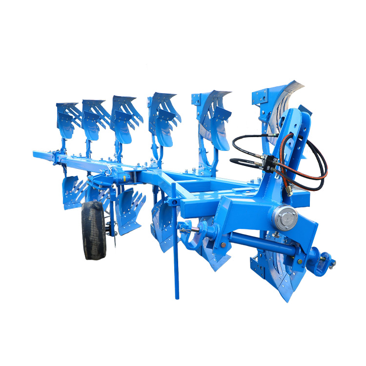 Máquina de arar de granja
