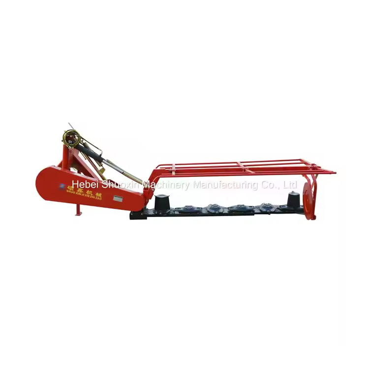 Shuoxin Silage Mower Cutting Grass in Field